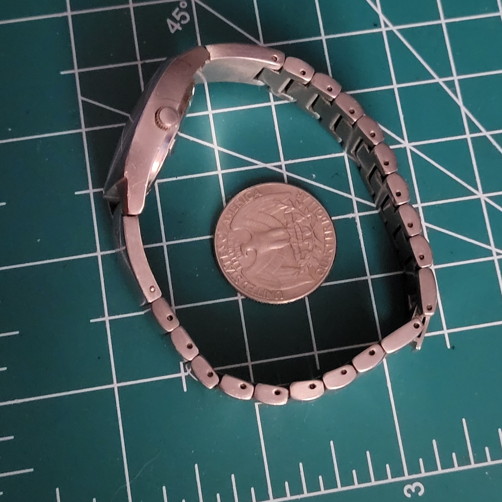 Vintage Roxy Watch - Picture 6 of 7
